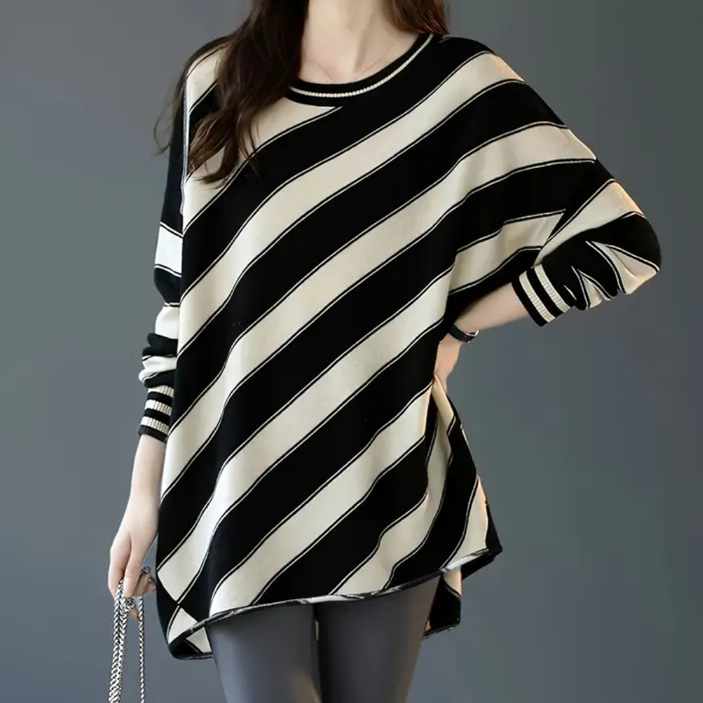 Women | Diagonal Striped Sweater